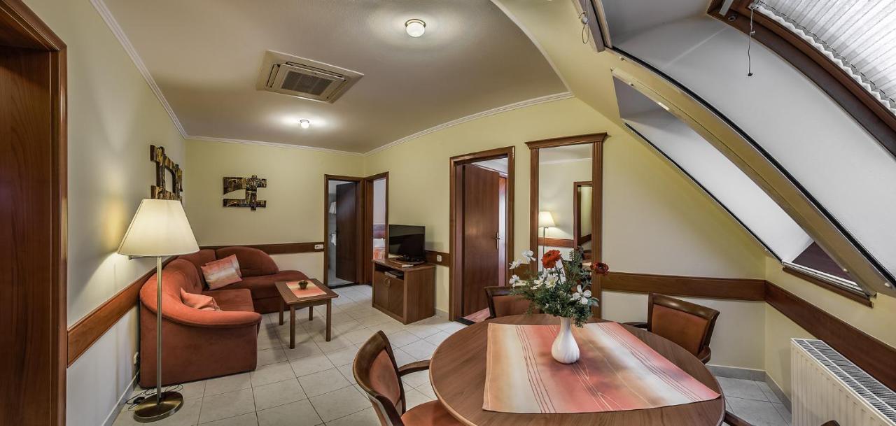 Hévíz Fortuna Villa מראה חיצוני תמונה