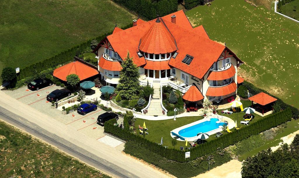 Hévíz Fortuna Villa מראה חיצוני תמונה